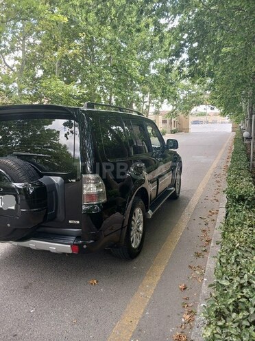 Mitsubishi Pajero 2013, 221,000 km - 3.0 l - Bakı