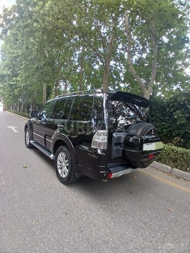 Mitsubishi Pajero 2013, 221,000 km - 3.0 l - Bakı