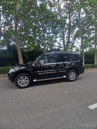 Mitsubishi Pajero 2013, 221,000 km - 3.0 l - Bakı