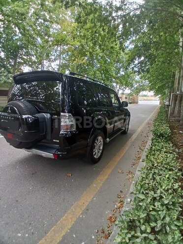 Mitsubishi Pajero 2013, 221,000 km - 3.0 l - Bakı