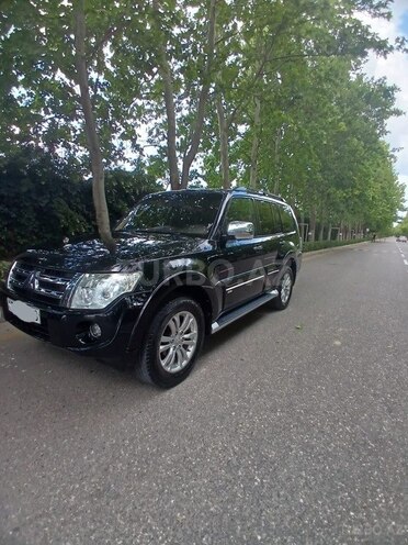 Mitsubishi Pajero 2013, 221,000 km - 3.0 l - Bakı