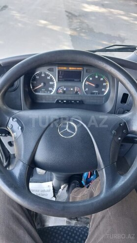 Mercedes Axor 1833 2011, 672,000 km - 13.0 л - Göyçay
