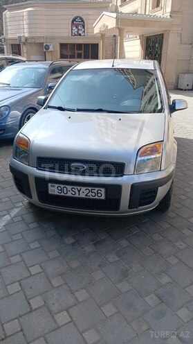 Ford Fiesta 2008, 256,000 km - 1.4 l - Biləsuvar