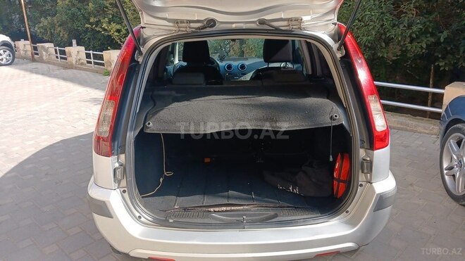 Ford Fiesta 2008, 256,000 km - 1.4 l - Biləsuvar