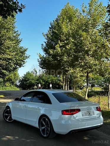 Audi A4 2014, 170,000 km - 1.8 l - Masallı