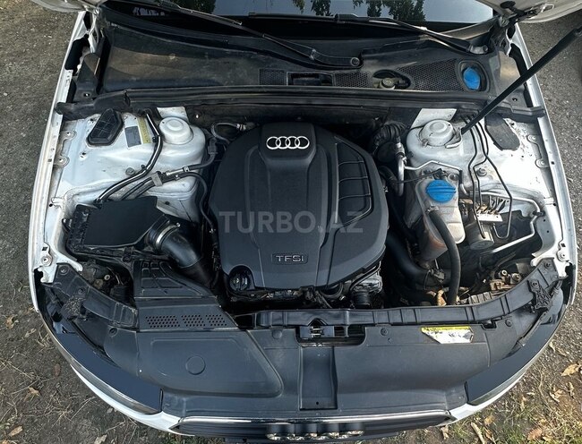 Audi A4 2014, 170,000 km - 1.8 l - Masallı