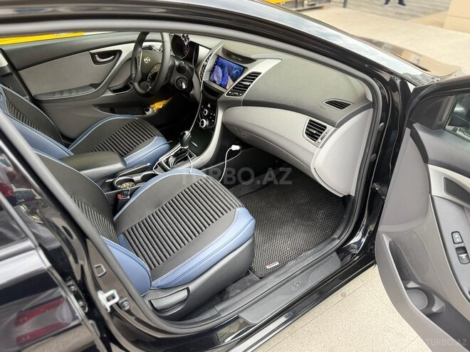 Hyundai Elantra 2015, 138,350 km - 1.8 л - Bakı