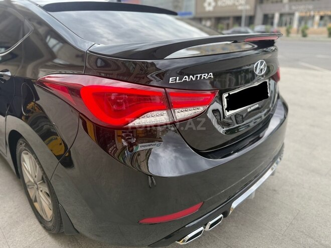 Hyundai Elantra 2015, 138,350 km - 1.8 л - Bakı