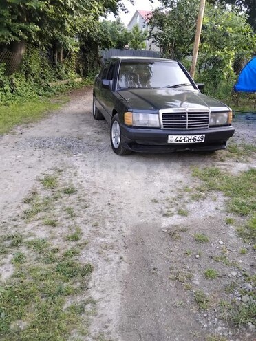Mercedes 190 1991, 400,000 km - 1.8 l - Masallı