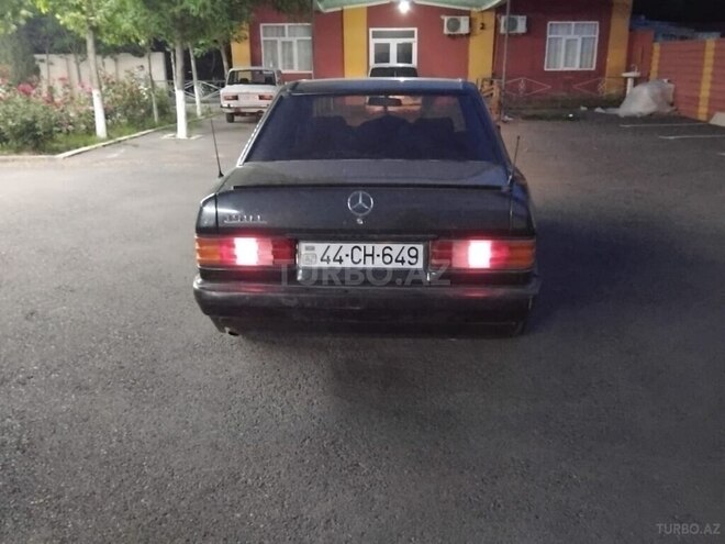 Mercedes 190 1991, 400,000 km - 1.8 l - Masallı