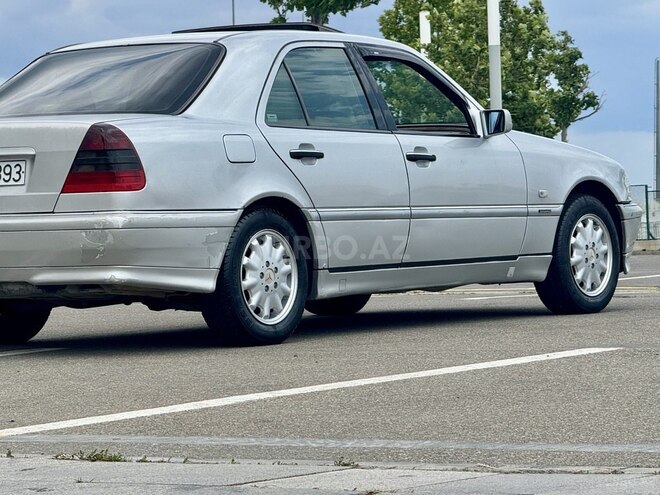 Mercedes C 180 1998, 320,450 km - 1.8 l - Bakı