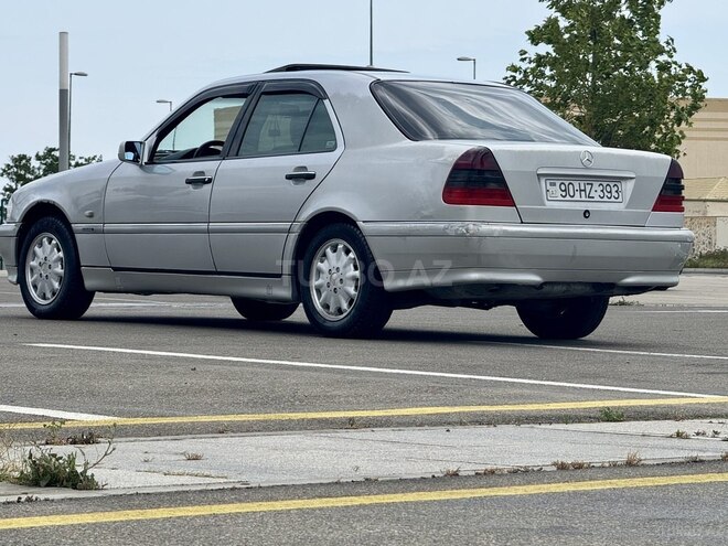 Mercedes C 180 1998, 320,450 km - 1.8 l - Bakı