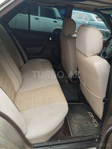 Mercedes 190 1990, 250,000 km - 2.3 l - Gəncə