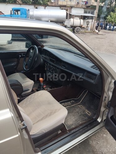 Mercedes 190 1990, 250,000 km - 2.3 l - Gəncə