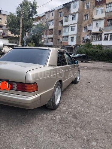 Mercedes 190 1990, 250,000 km - 2.3 l - Gəncə