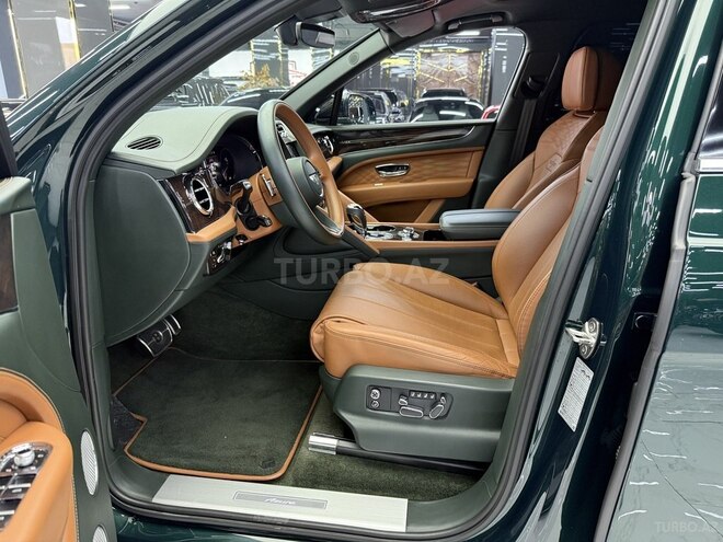 Bentley Bentayga 2023, 21,000 km - 4.0 l - Bakı