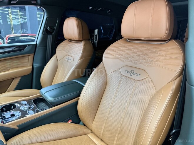 Bentley Bentayga 2023, 21,000 km - 4.0 l - Bakı
