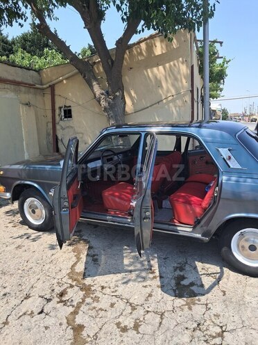 GAZ 24 1978, 238,000 km - 2.4 l - Bakı