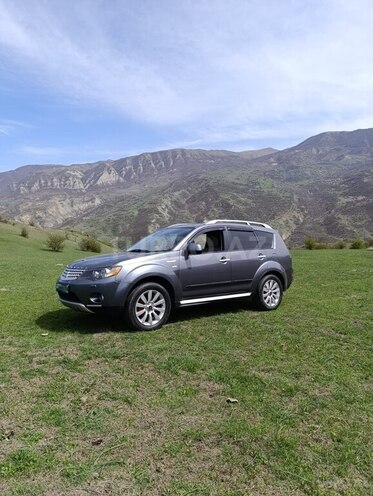 Mitsubishi Outlander 2008, 302,000 km - 3.0 l - Bakı