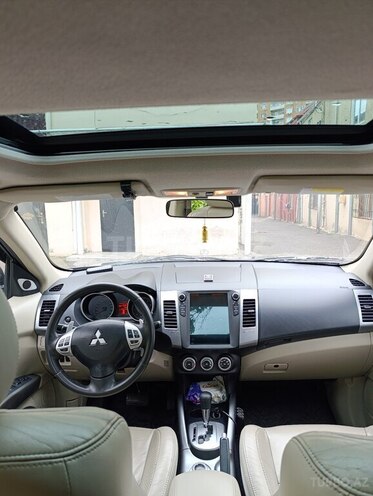 Mitsubishi Outlander 2008, 302,000 km - 3.0 l - Bakı