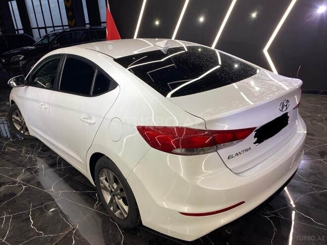 Hyundai Elantra 2016, 158,359 km - 2.0 l - Bakı
