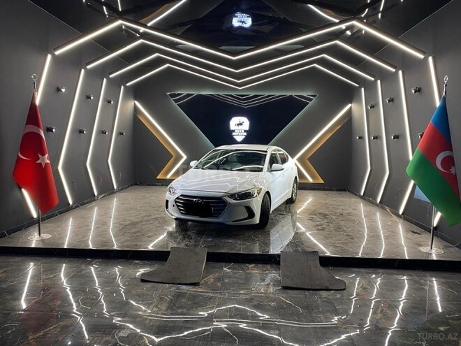 Hyundai Elantra 2016, 158,359 km - 2.0 l - Bakı