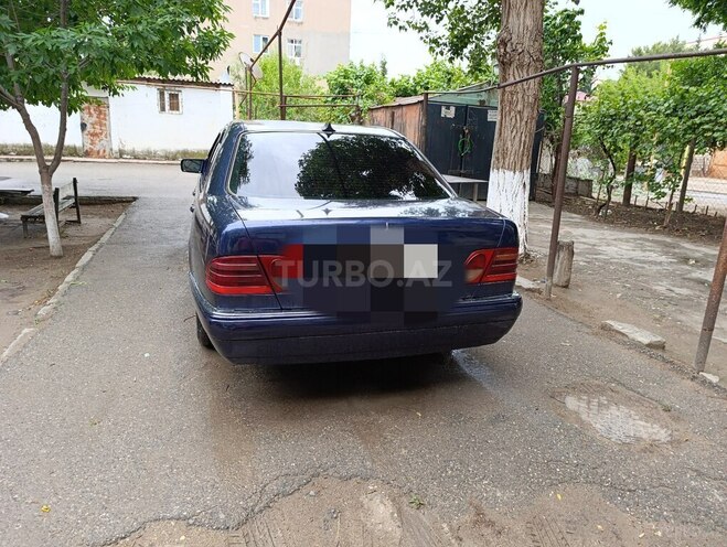 Mercedes E 220 d 1998, 542,800 km - 2.2 l - Sumqayıt