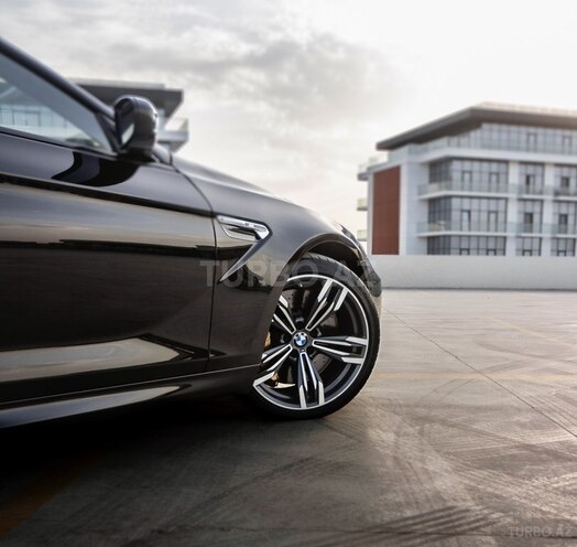 BMW M6-6