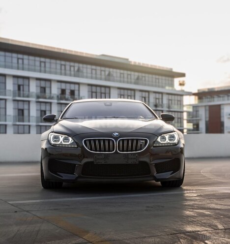 BMW M6-5