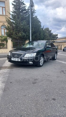 Hyundai Sonata-1