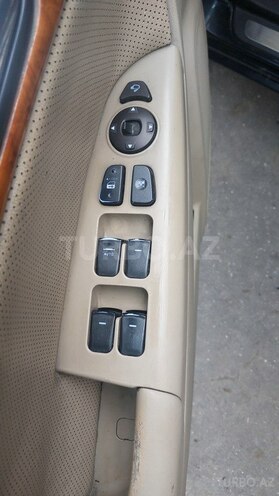Hyundai Sonata-9