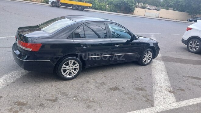 Hyundai Sonata-4