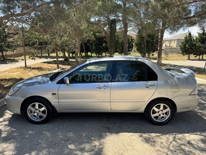 Mitsubishi Lancer 2006, 266,500 km - 1.6 l - Bakı