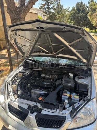 Mitsubishi Lancer 2006, 266,500 km - 1.6 l - Bakı