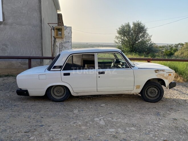 LADA (VAZ) 2107 2005, 96,436 km - 1.6 л - Şirvan