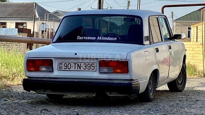 LADA (VAZ) 2107 2005, 96,436 km - 1.6 л - Şirvan