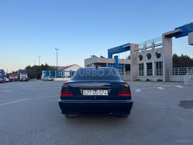 Mercedes C 200 d 1999, 525,000 km - 2.2 l - Sumqayıt