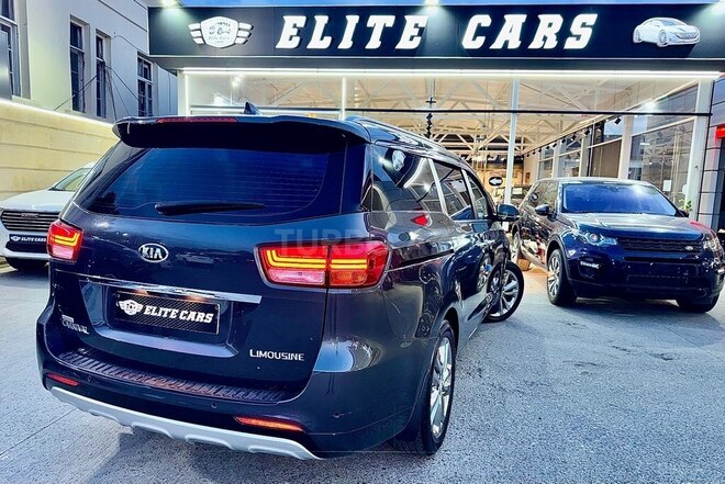 Kia Carnival-25