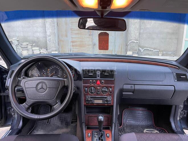 Mercedes C 180 1998, 195,867 km - 1.8 l - Bakı