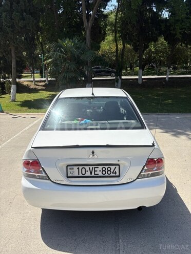 Mitsubishi Lancer 2006, 320,000 km - 1.3 l - Bakı