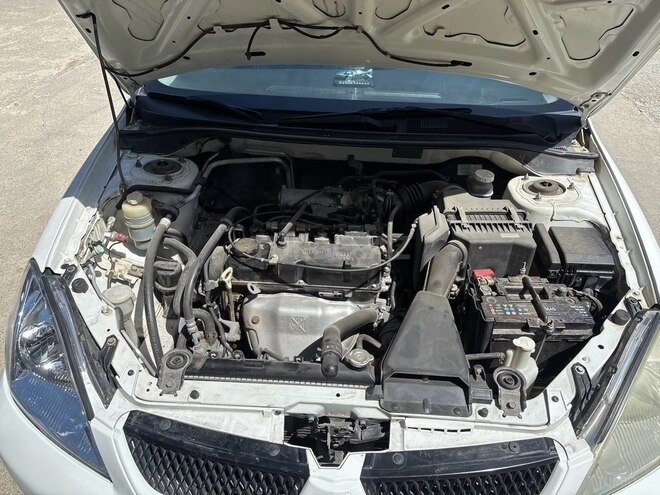 Mitsubishi Lancer 2006, 320,000 km - 1.3 l - Bakı