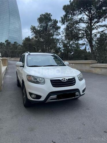 Hyundai Santa Fe-1