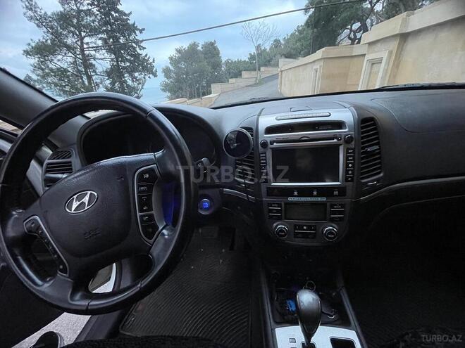Hyundai Santa Fe-4