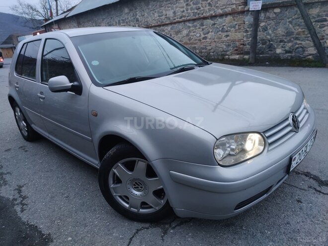 Volkswagen Golf 1998, 278,000 km - 2.0 l - Şəki