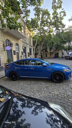 Hyundai Elantra 2017, 119,800 km - 2.0 л - Bakı