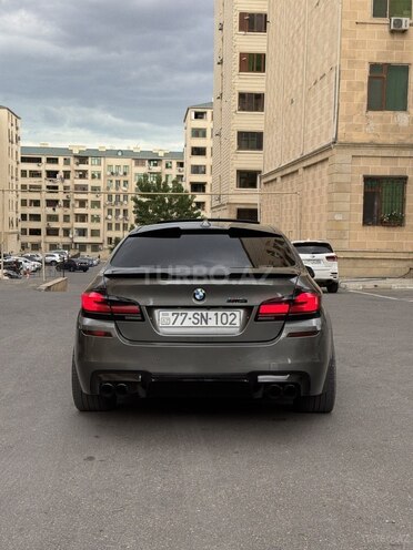 BMW 528 2015, 335,000 km - 2.0 l - Bakı