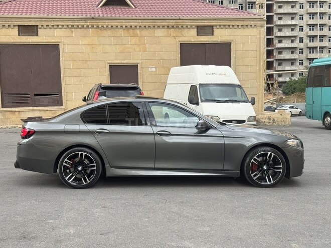 BMW 528 2015, 335,000 km - 2.0 l - Bakı