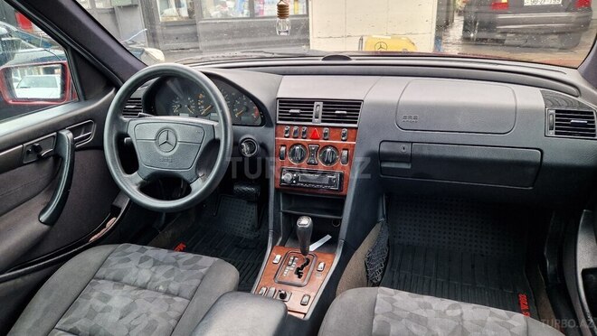 Mercedes C 220 d 1998, 370,000 km - 2.2 l - Sumqayıt