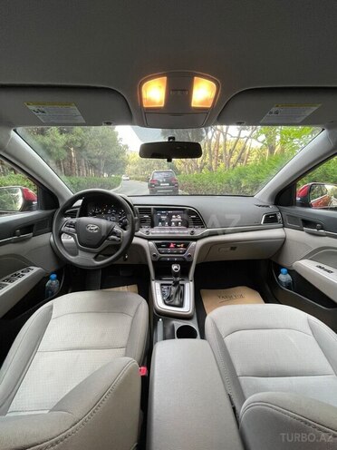 Hyundai Elantra 2017, 143,232 km - 2.0 l - Bakı
