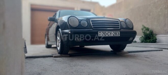 Mercedes E 230 1995, 493,000 km - 2.3 l - Bakı